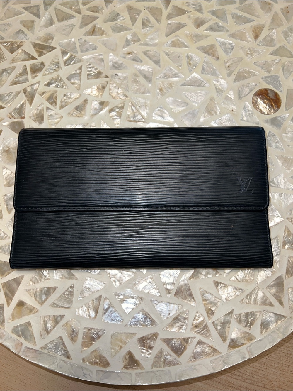 AUTHENTIC Vintage Louis Vuitton Epi Leather Long Wallet Black Noir